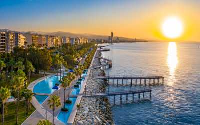 Wycieczka jednodniowa, Ja, tato i mama z Pafos do farmy osiołków